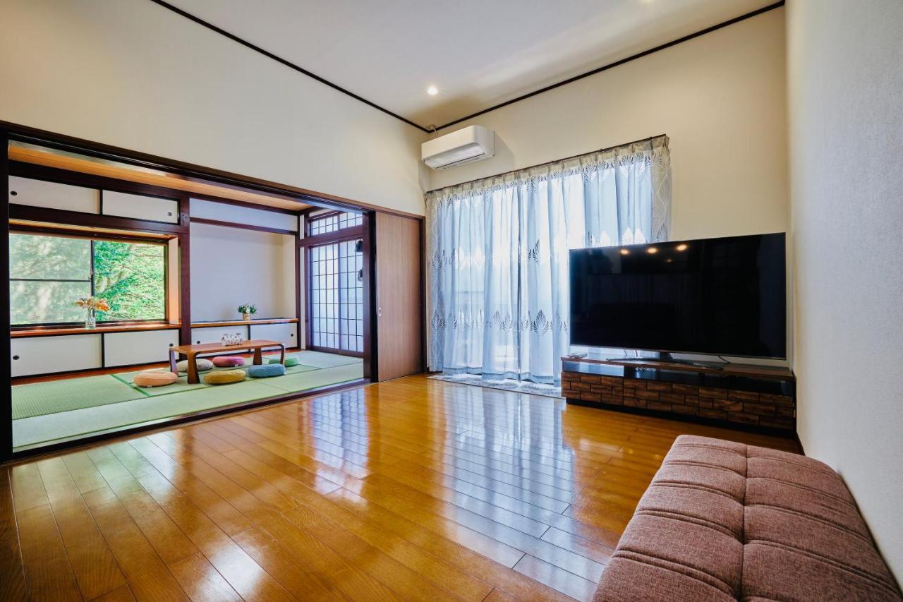 Aoki 富士河口湖眺望 Bbq送迎ok 貸切大型別荘 Fujikawaguchiko Exterior foto